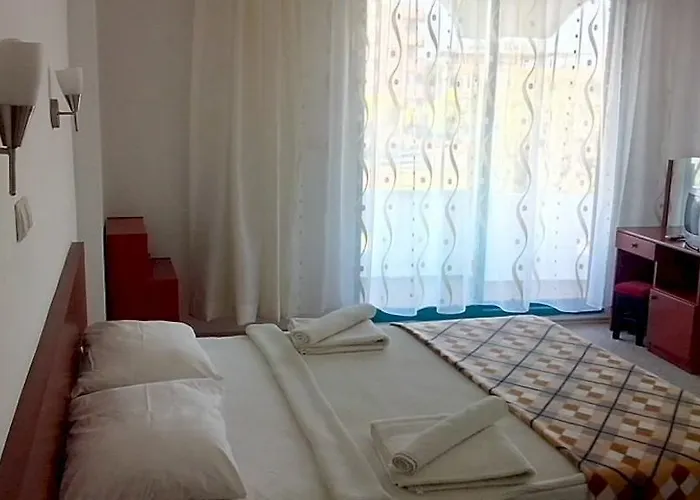 ホテル Gokkusagi 3*